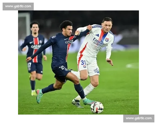 迪马济奥：科莫 1700 万欧领跑克雷斯韦尔争夺战，罗马拉齐奥虎视眈眈