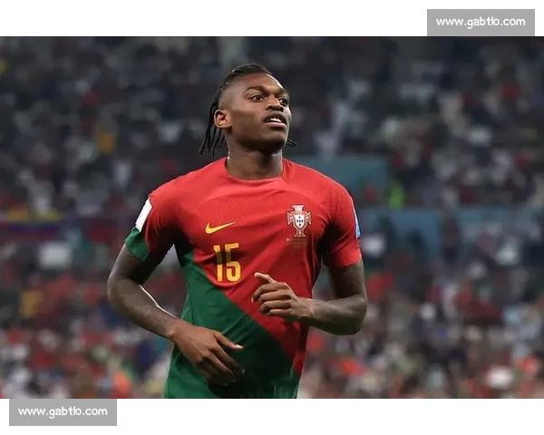 莱奥身价缩水 22%:从 9000 万巅峰到 7000 万现状,伤病与战术适配成主因