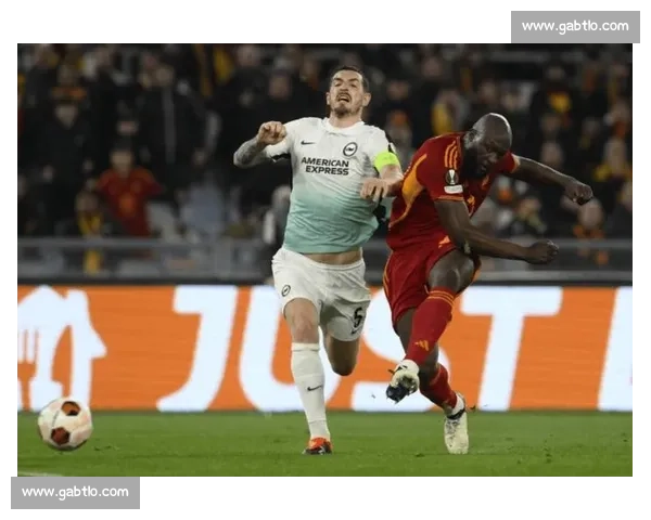 意甲双雄竞逐那不勒斯右后卫扎诺利