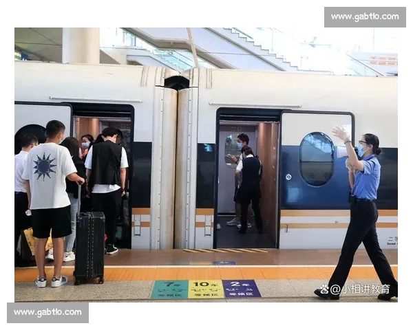 截瘫 14 年，28 岁小伙独自乘高铁：“我想多感受世界”